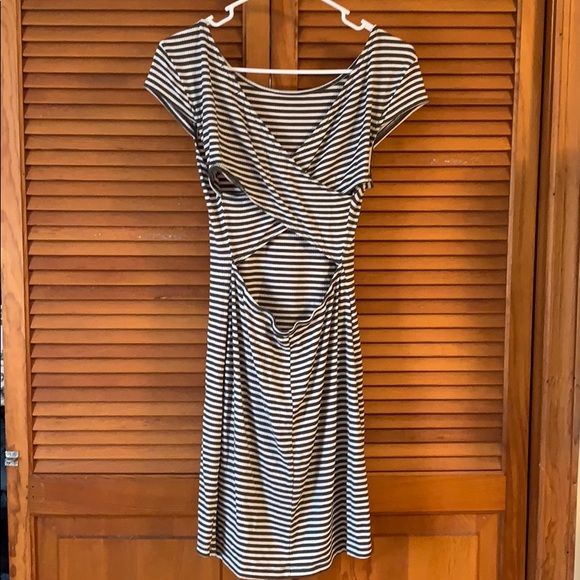 Unedited mini dress with cutout detail small - Picture 2 of 3